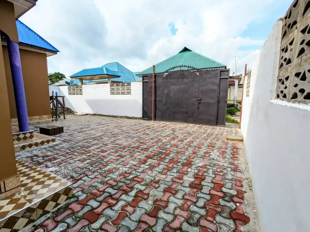3bdrm House in Kimara for sale