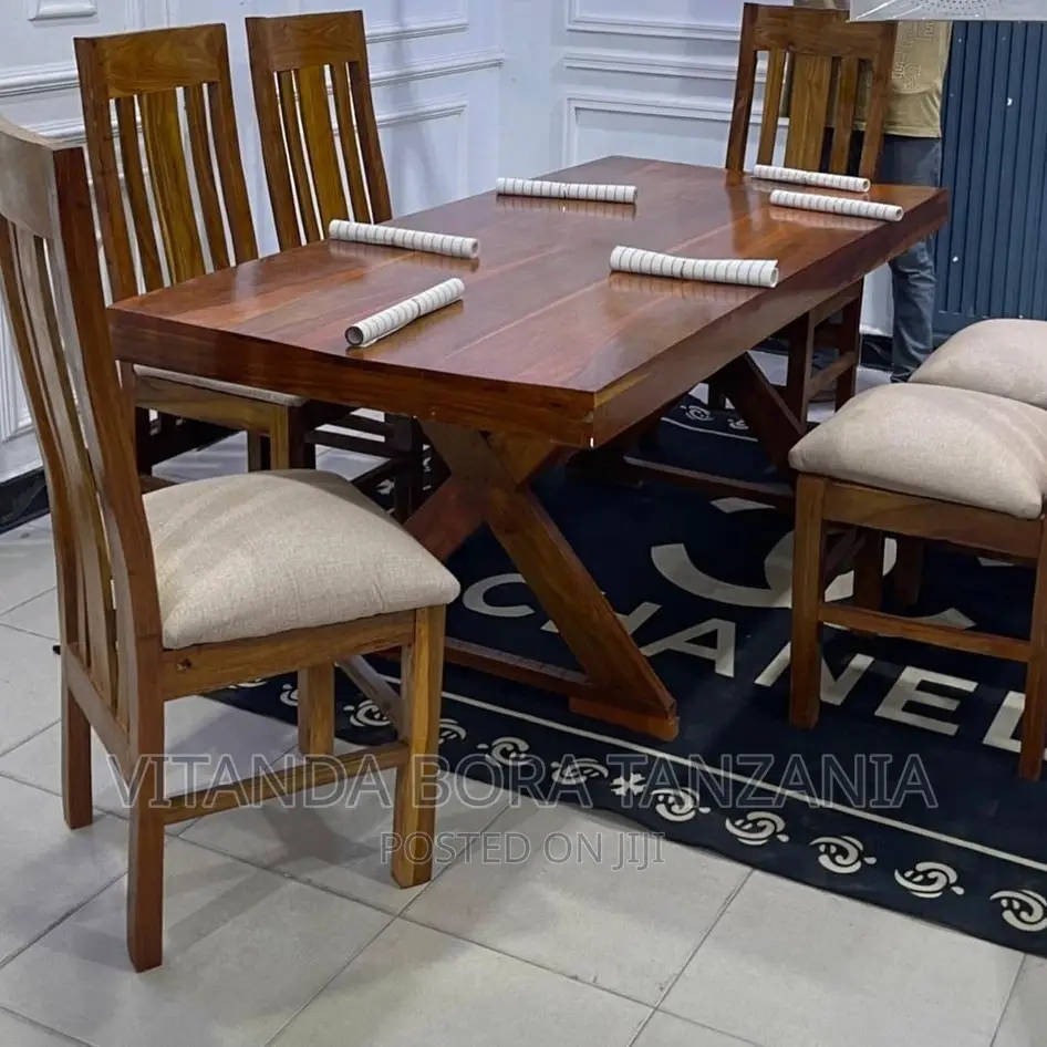 Dining Table Mninga