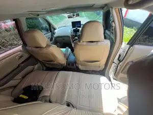 Toyota Harrier 2001 White