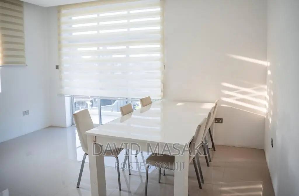7bdrm Villa in Mansion, Ada Estate for rent