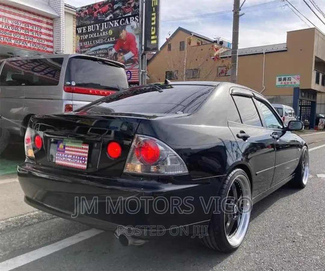 Toyota Altezza 1999 Black