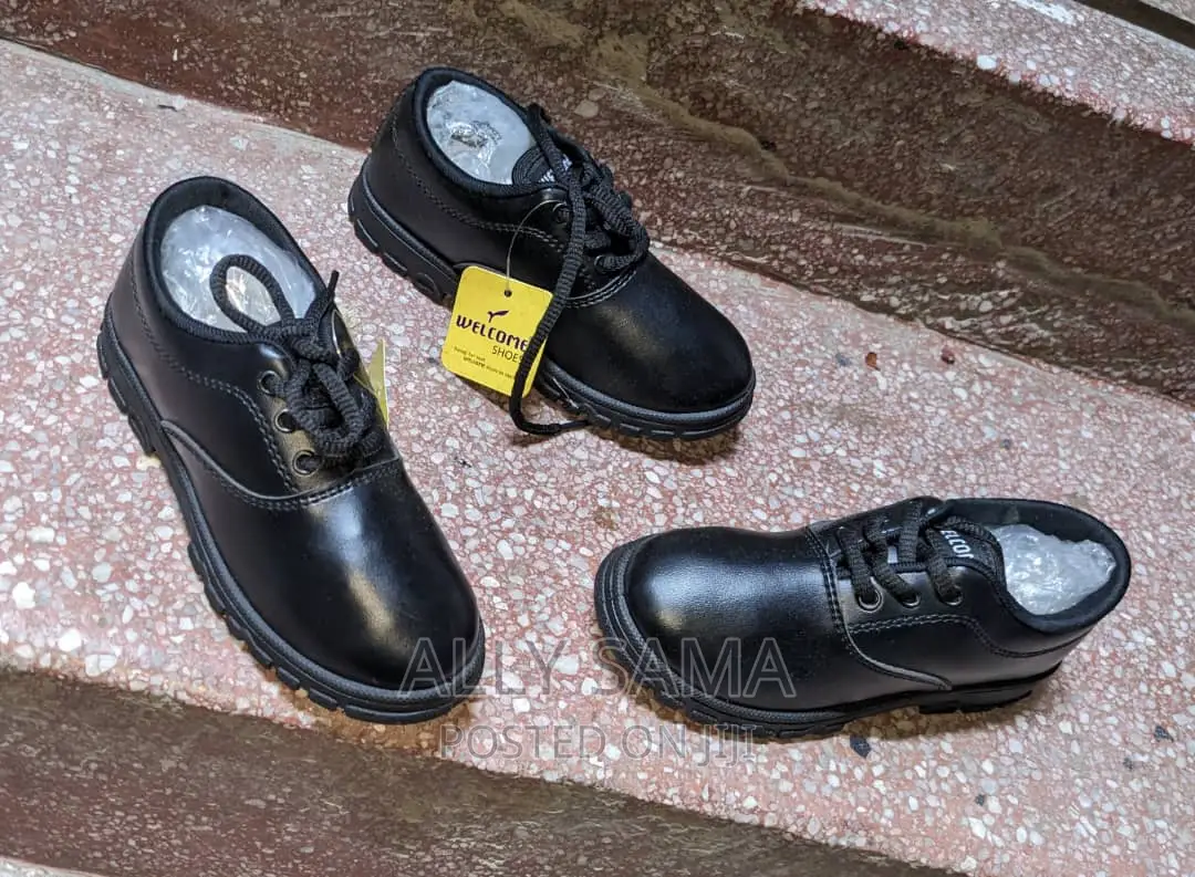 Boys School Shoes Black Full