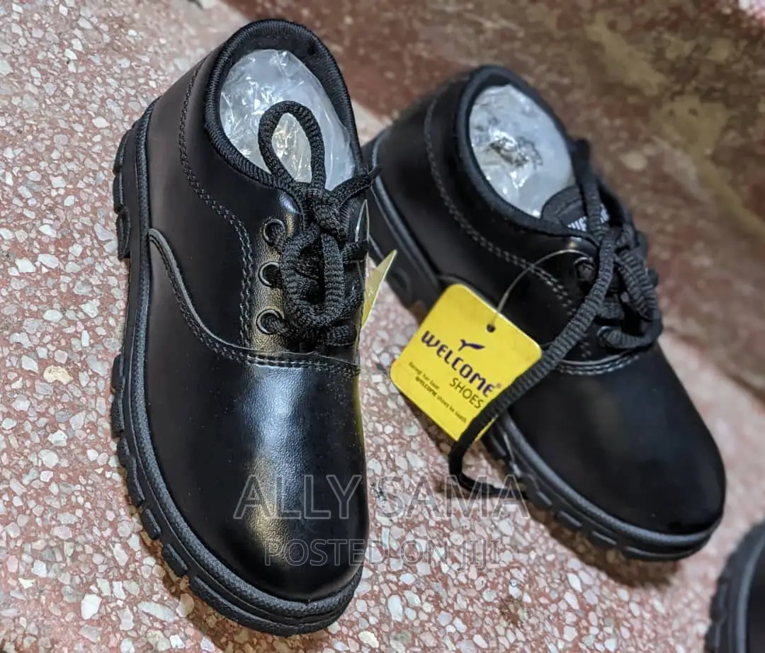 Boys School Shoes Black Full