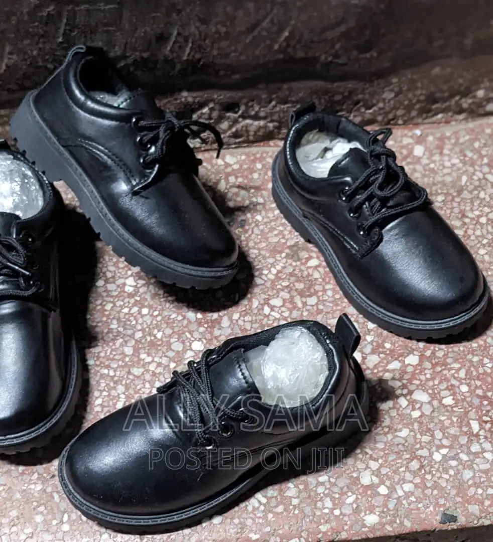 Girls School Shoes Black Full