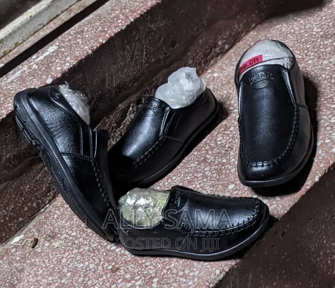 Boys School Shoes Black Full