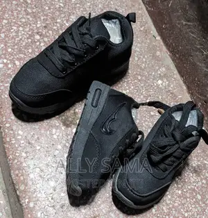 Kids Sneakers Nike Black Full