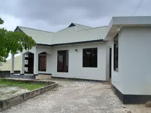 3bdrm House in Salasala Iptl, Mbezi for rent