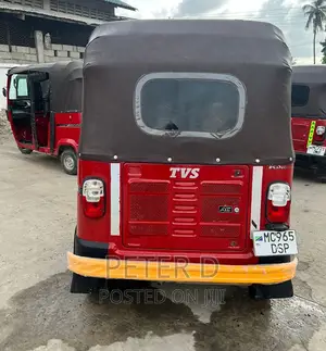 TVS Neo NX 2023 Red