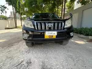 Toyota Land Cruiser Prado 2013 Black