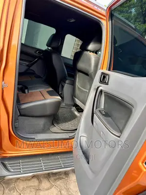 Ford Ranger 2016 Orange