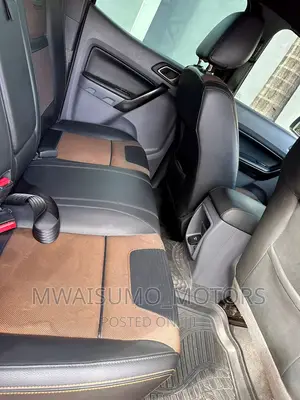 Ford Ranger 2016 Orange