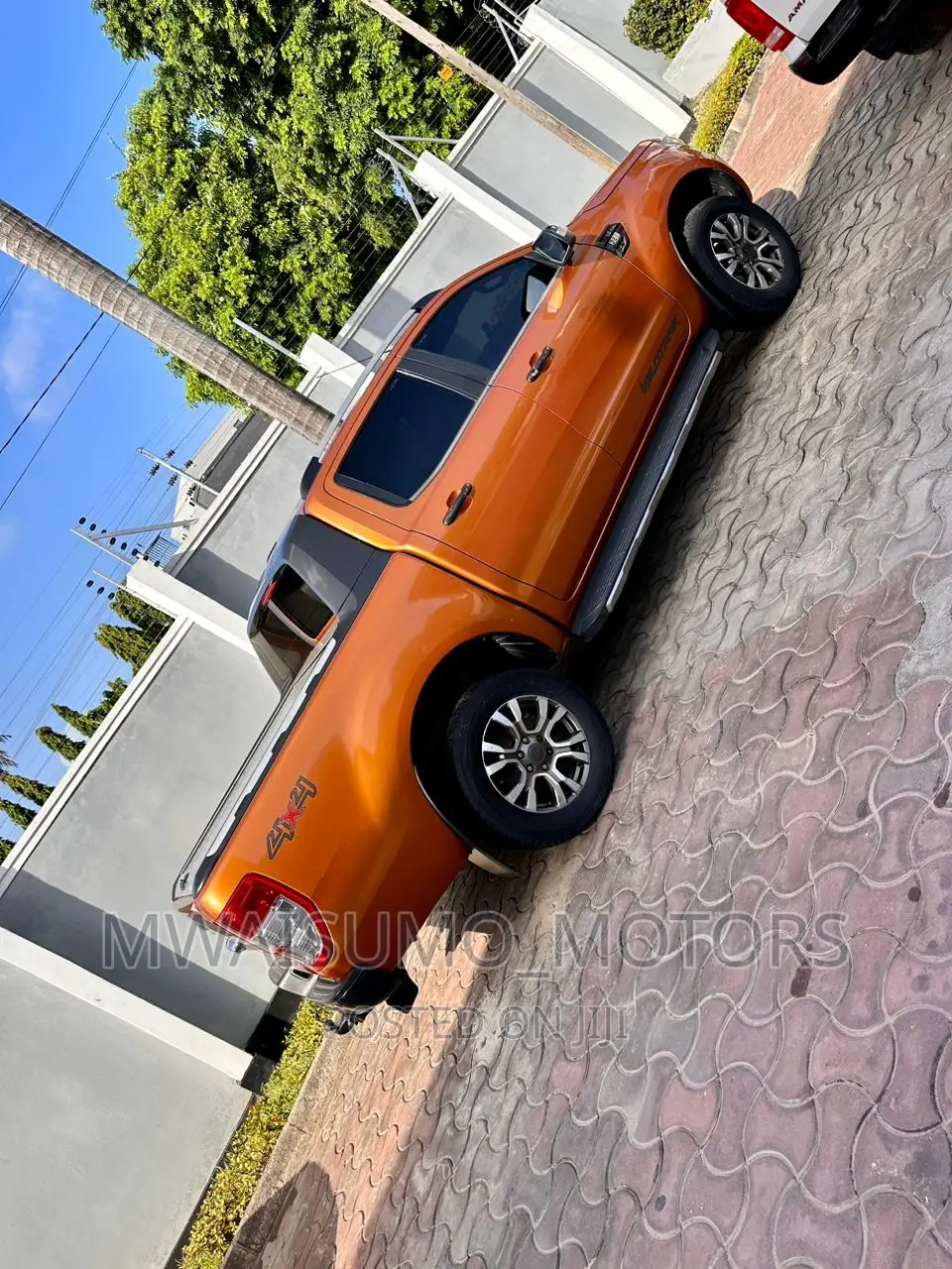 Ford Ranger 2016 Orange