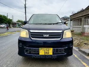 Toyota Noah 2004 Black
