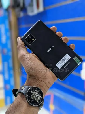 Sharp Aquos sense5G 64 GB Black