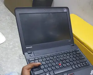 Laptop Lenovo ThinkPad X140e 4GB Intel HDD 500GB