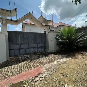 3bdrm House in Mbezi Salasala, Kinondoni for sale