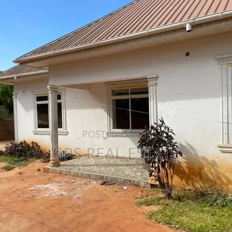 4bdrm House in Kigamboni Mwembe for sale