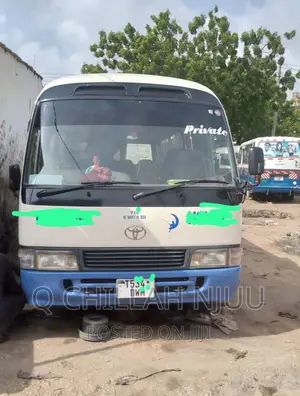 Toyota Coaster 2000 White