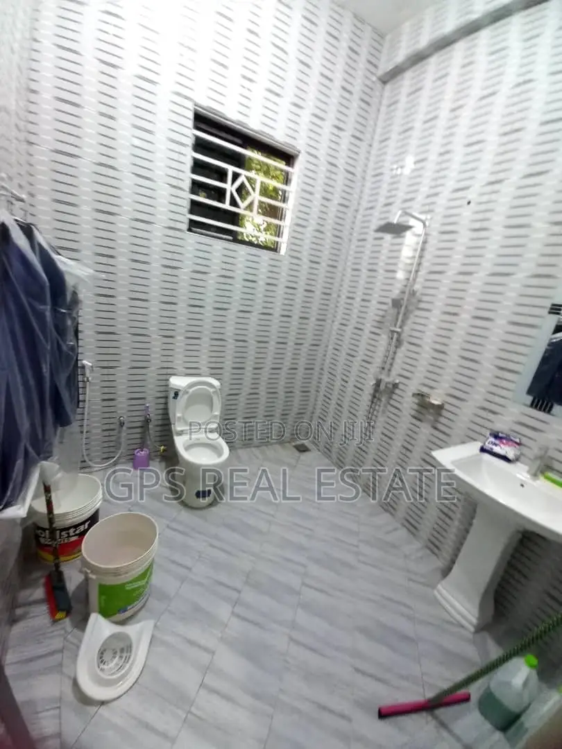 3bdrm House in Mbezi Mwisho Kifuru, Kinondoni for sale