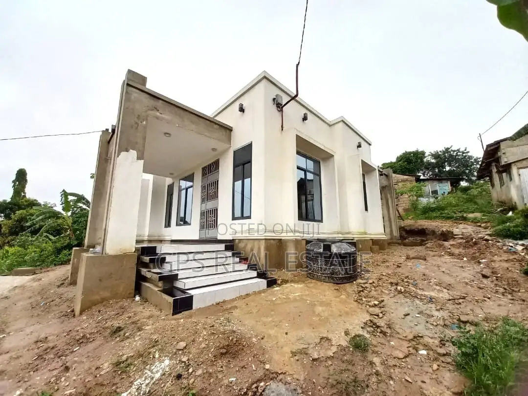 3bdrm House in Mbezi Mwisho Kifuru, Kinondoni for sale