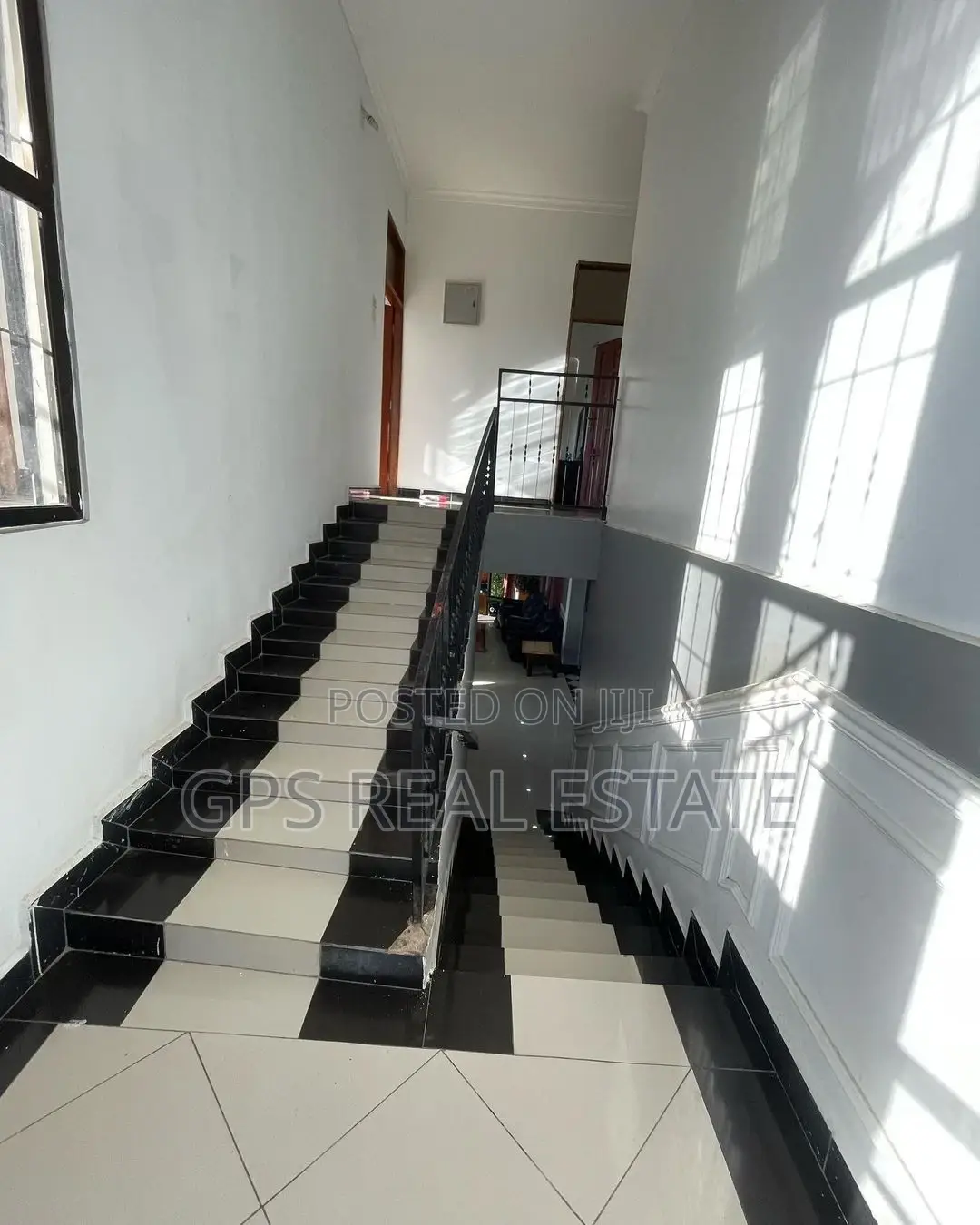 6bdrm House in Bunju B, Kinondoni for sale