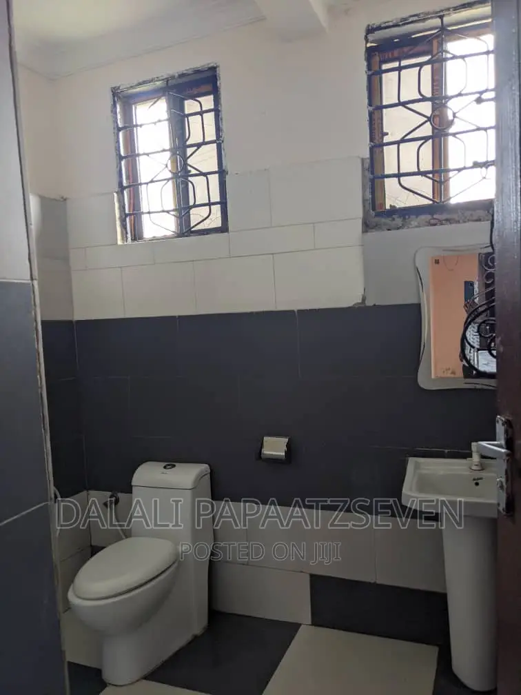2bdrm Apartment in Dalalipapaatzseven, Mbezi Beach for rent