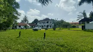 4bdrm Mansion in Bahari Beach for rent