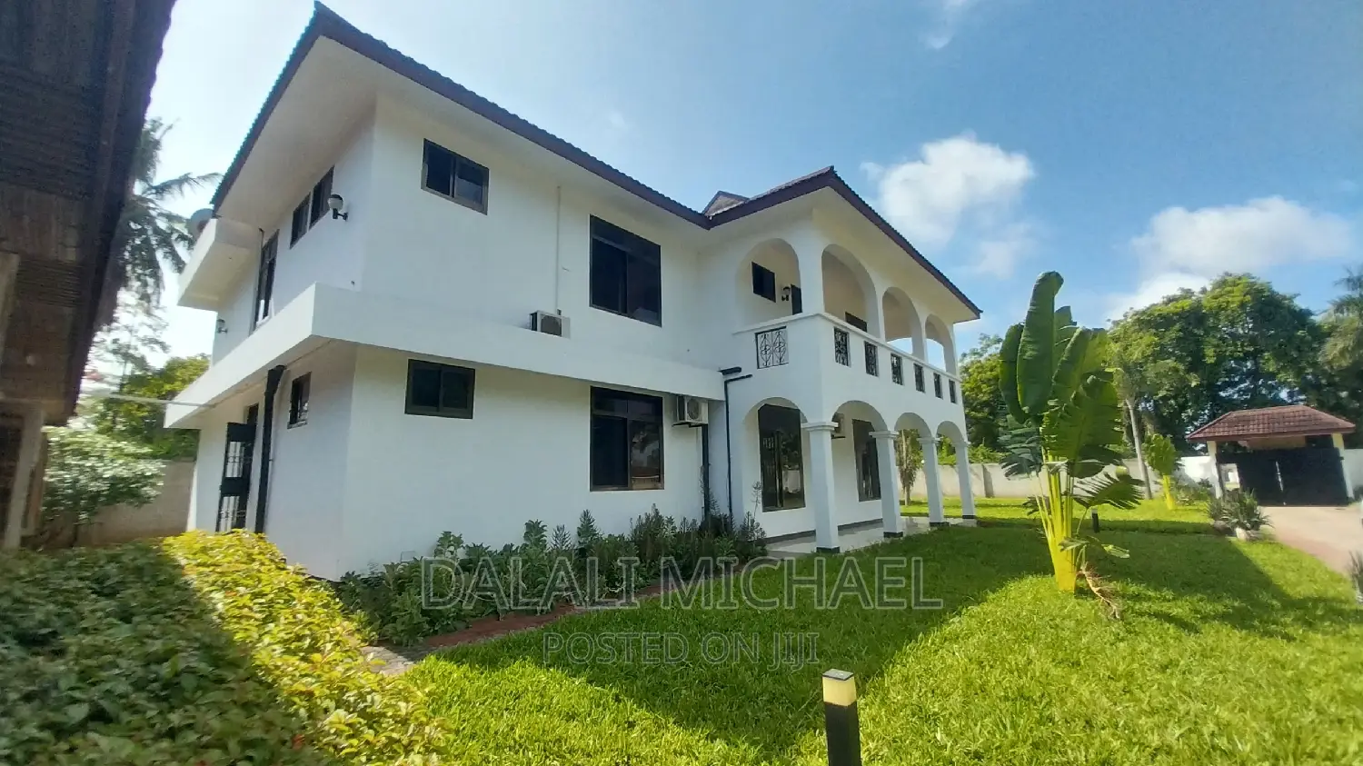 4bdrm Mansion in Bahari Beach for rent