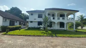 4bdrm Mansion in Bahari Beach for rent