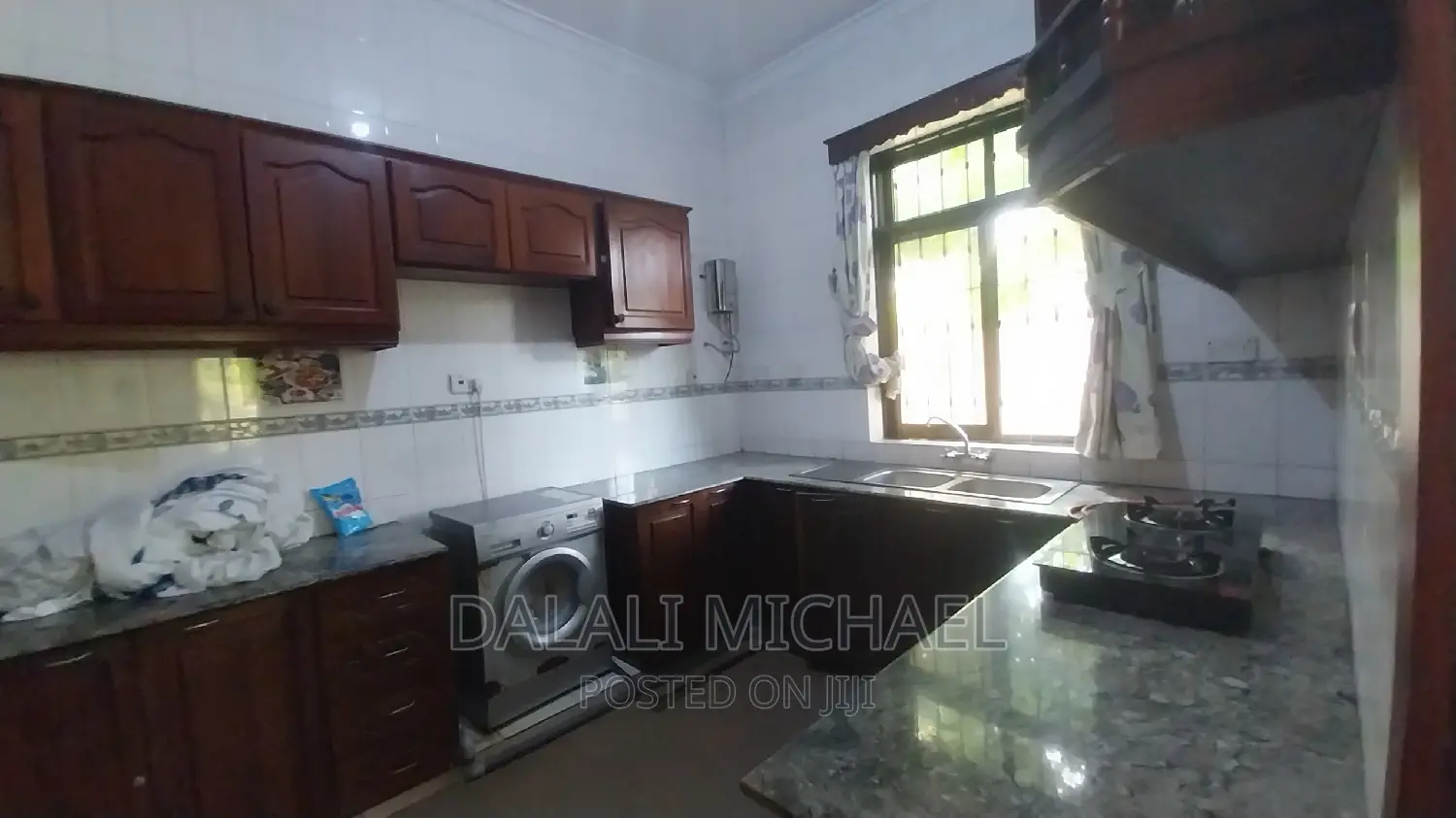 4bdrm Mansion in Bahari Beach for rent