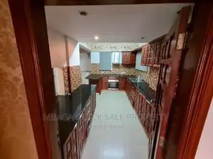 3bdrm Apartment in Upanga for sale