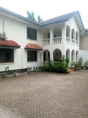 3bdrm House in Upanga for sale