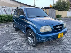 Suzuki Grand Vitara 2000 Blue