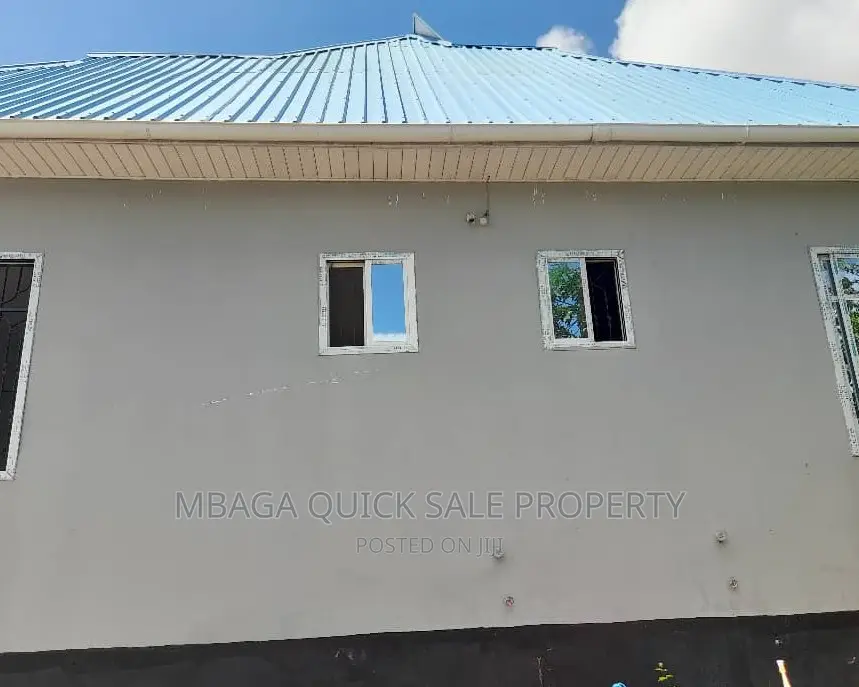 3bdrm House in Kigamboni Mwembe for sale