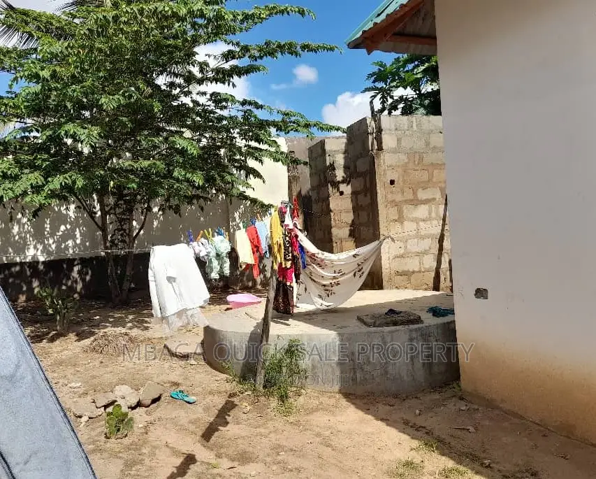 3bdrm House in Kigamboni Mwembe for sale