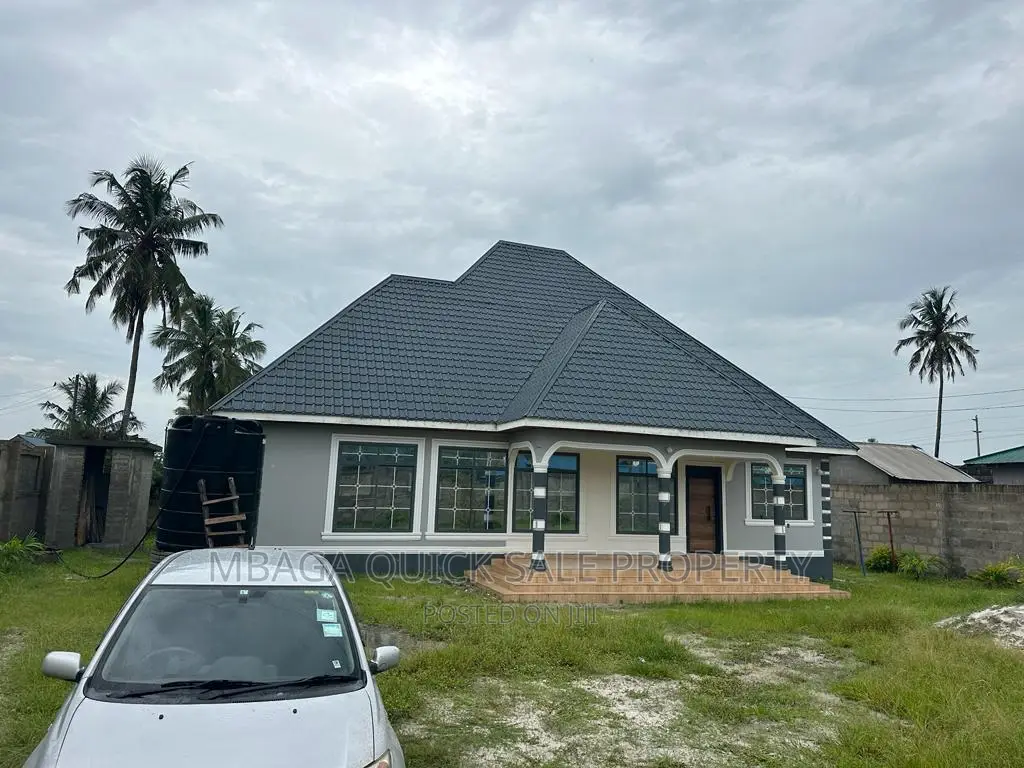 3bdrm House in Mwanagati, Mzinga for sale