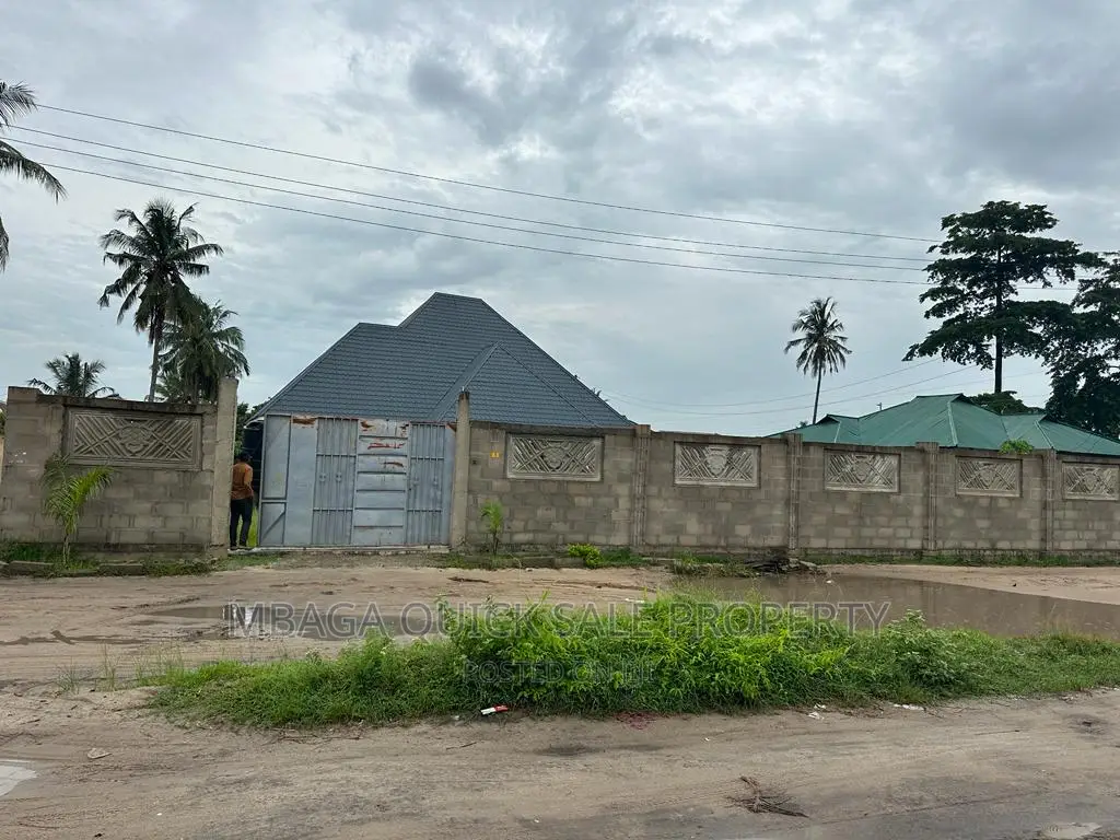 3bdrm House in Mwanagati, Mzinga for sale