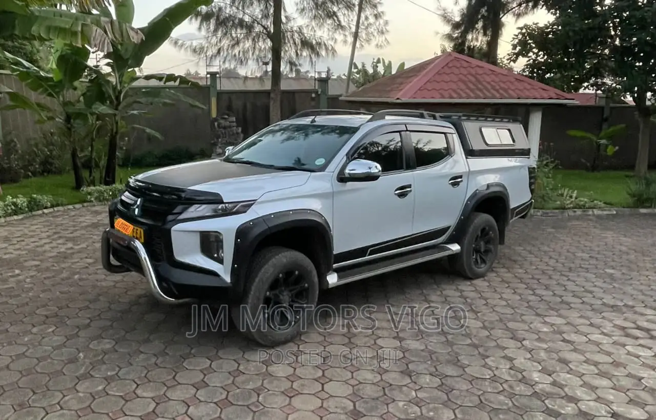 Mitsubishi Triton 2019 Pearl