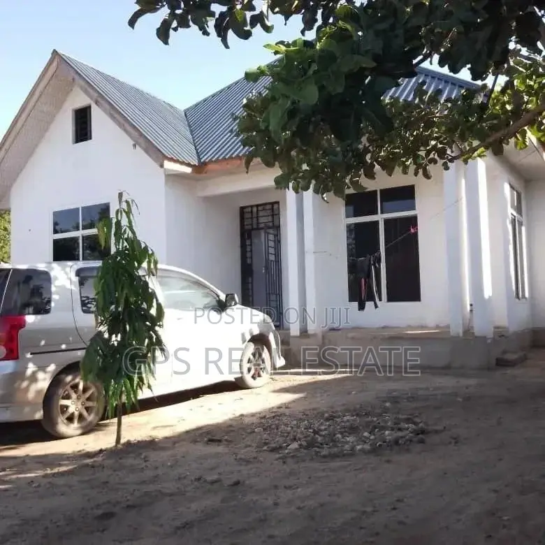 3bdrm House in Bunju B, Kinondoni for sale