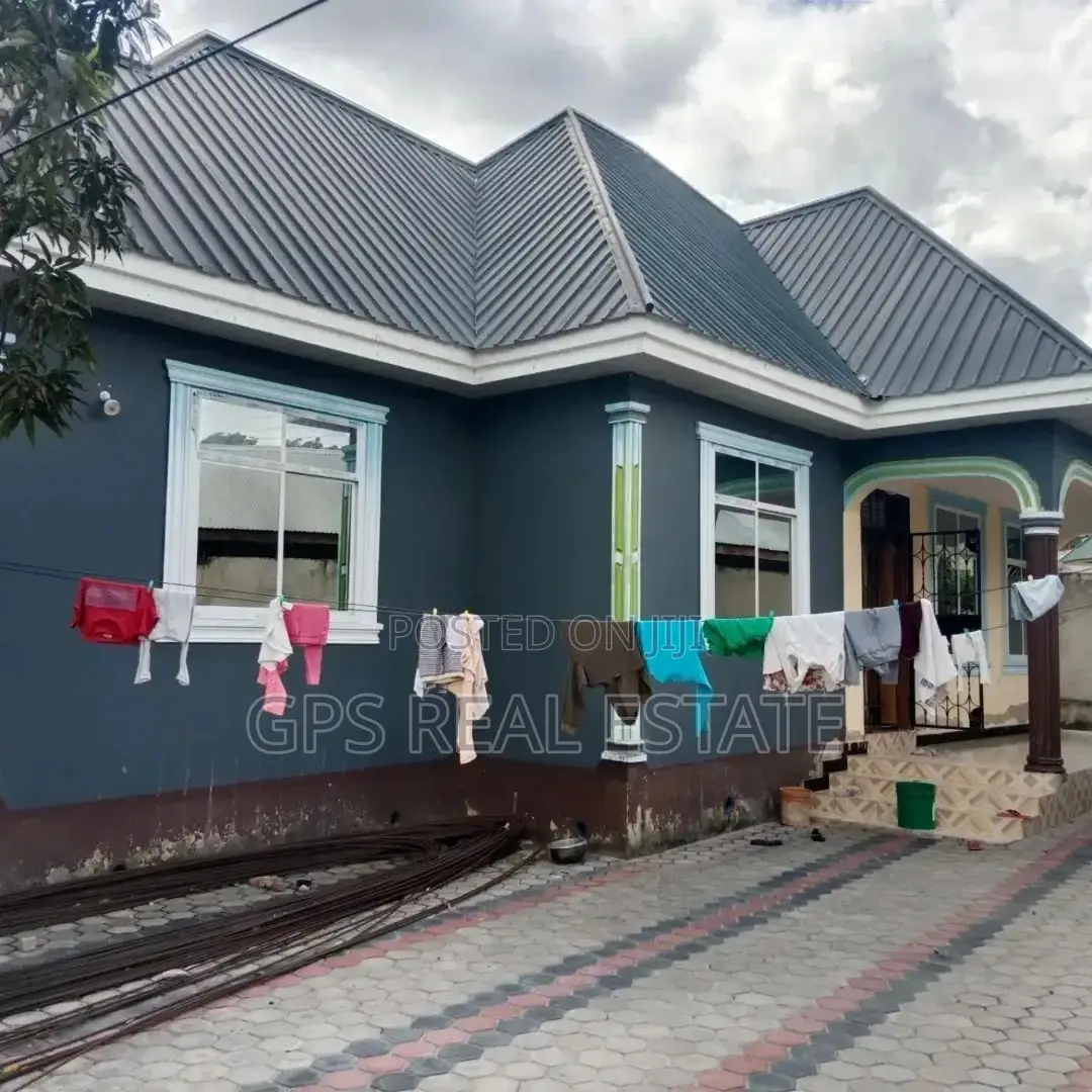 3bdrm House in Mbezi Malamba Mawili, Kinondoni for sale