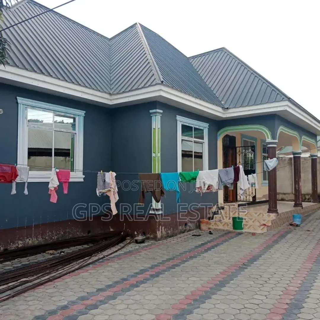 3bdrm House in Mbezi Malamba Mawili, Kinondoni for sale