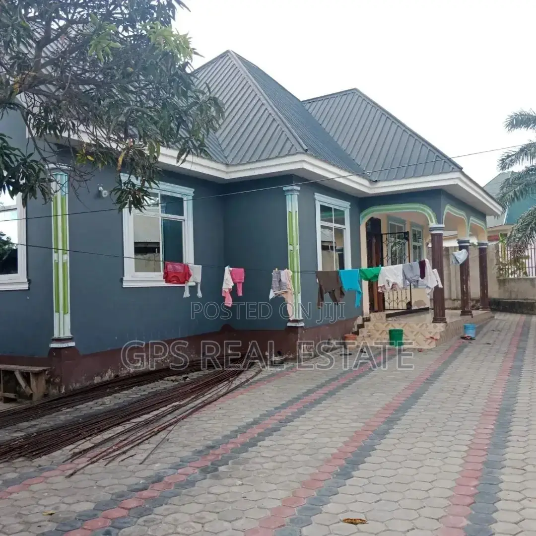 3bdrm House in Mbezi Malamba Mawili, Kinondoni for sale