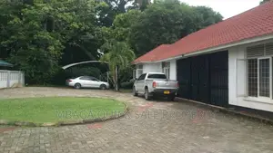 4bdrm House in Ada Estate for rent