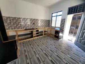 3bdrm House in Dalalipapaatzseven, Kinondoni for sale