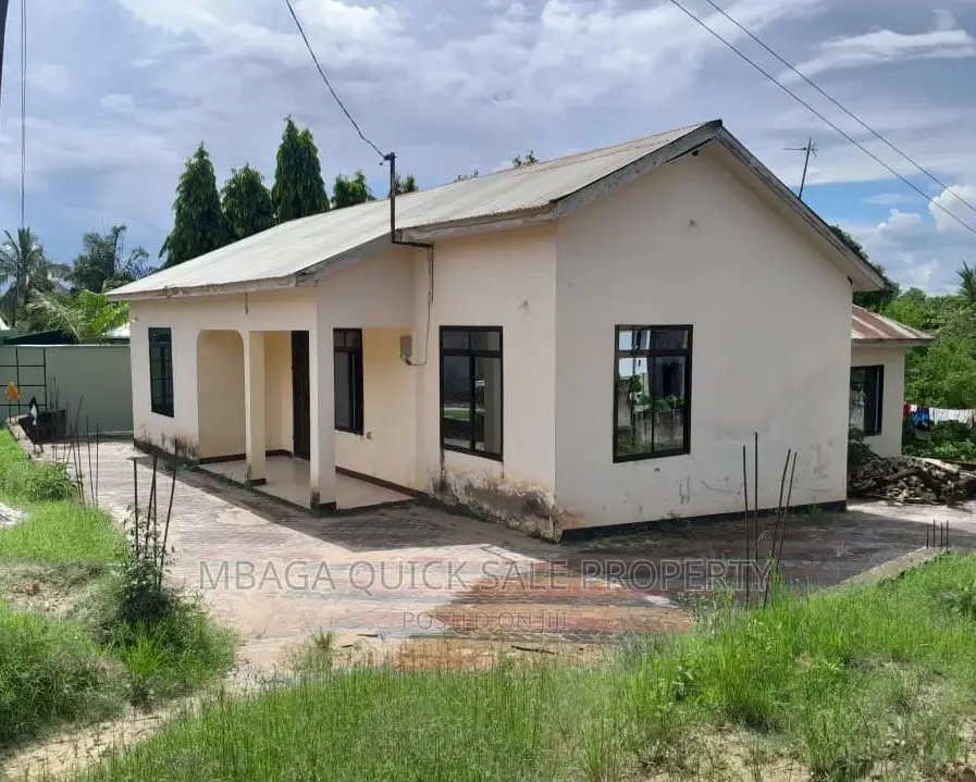 5bdrm House in Kibamba for sale