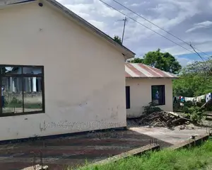 5bdrm House in Kibamba for sale