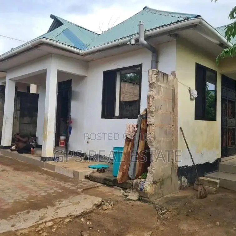 3bdrm House in Goba Kinzudi, Kinondoni for sale