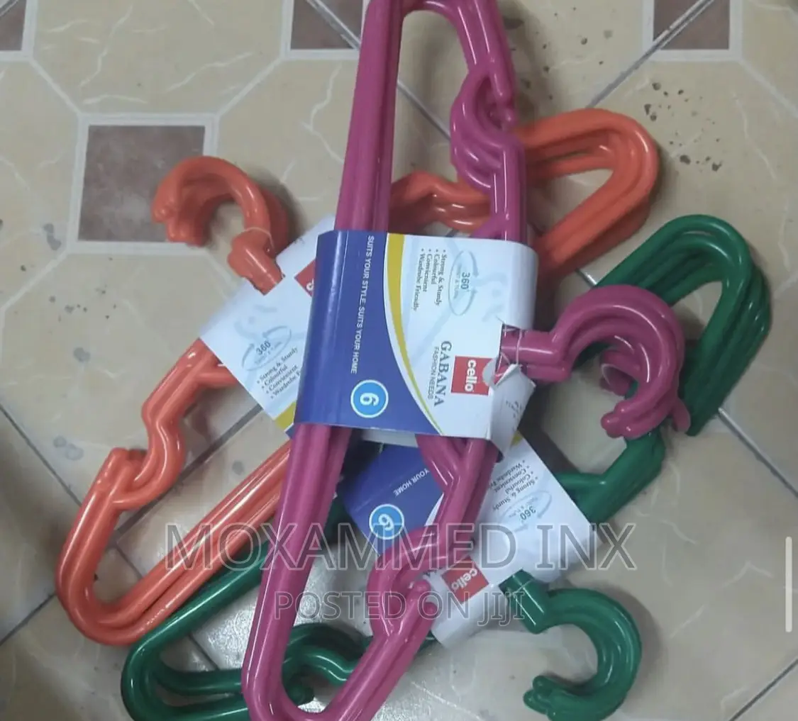 Cello Plastic Hanger Gabana 6pcs
