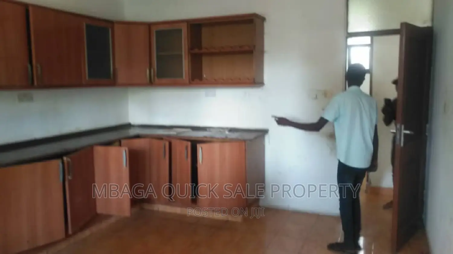 6bdrm Apartment in Mikocheni for rent