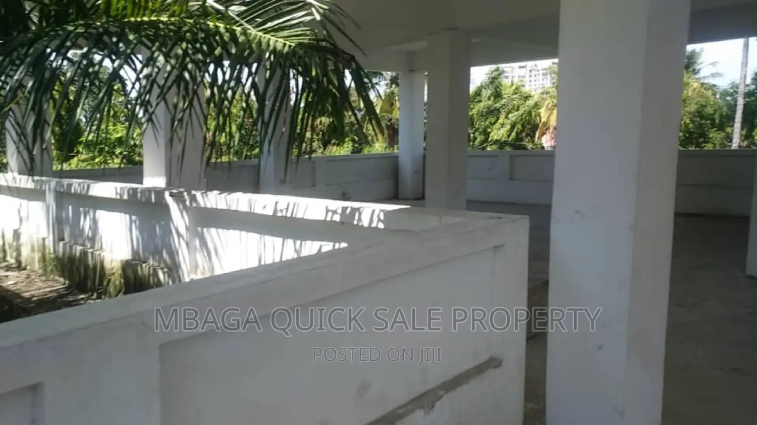 6bdrm Apartment in Mikocheni for rent